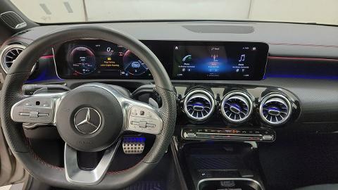 Mercedes-Benz CLA (220KM) -  110 000  PLN, 2020 - Mikołów - wyprzedaż | Autoria.pl