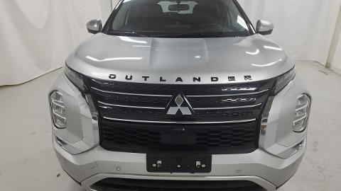 Mitsubishi Outlander III  (187KM) - 85 130  PLN, 2022 - Mikołów - wyprzedaż | Autoria.pl