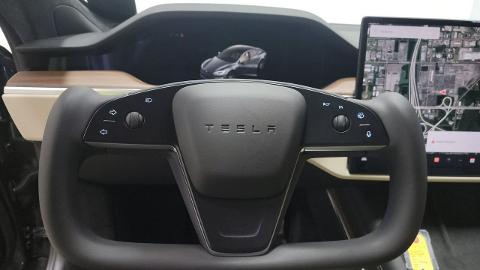Tesla Model S (670KM) -  385 197  PLN, 2022 - Katowice - wyprzedaż | Autoria.pl