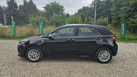 Kia Rio III  (100KM) - 47 800  PLN, 2017 - Nowy Sącz - wyprzedaż | Autoria.pl