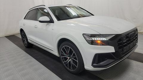 Audi Q8 (335KM) -  390 000  PLN, 2023 - Mikołów - wyprzedaż | Autoria.pl