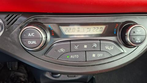 Toyota Yaris III  (99KM) - 18 900  PLN, 2014 - Karczew - wyprzedaż | Autoria.pl