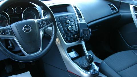 Opel Astra J  (125KM) - 23 900  PLN, 2011 - wyprzedaż | Autoria.pl
