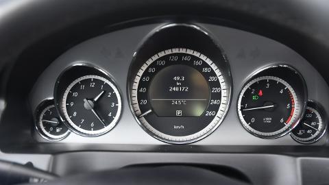 Mercedes-Benz Klasa E W212  (204KM) - 41 900  PLN, 2010 - Kutno - wyprzedaż | Autoria.pl