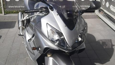 Honda CBR (109KM) - 13 900  PLN, 2006 - Barlinek - wyprzedaż | Autoria.pl