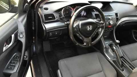 Honda Accord VIII  (156KM) - 37 900  PLN, 2012 - Kampinos - wyprzedaż | Autoria.pl