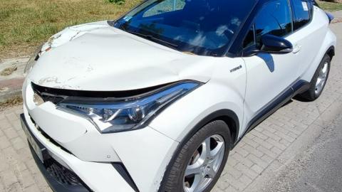 Toyota C-HR (98KM) - 49 900  PLN, 2018 - PLESZEW - wyprzedaż | Autoria.pl