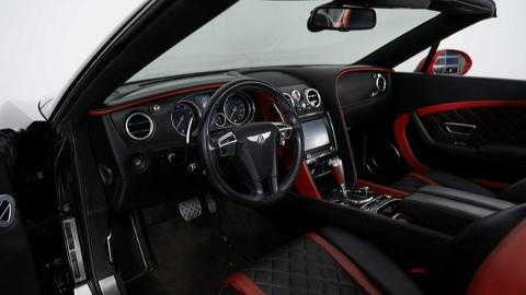 Bentley Continental GT (601KM) -  560 000  PLN, 2017 - Katowice - wyprzedaż | Autoria.pl