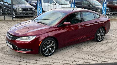 Chrysler 200 (299KM) - 61 900  PLN, 2016 - Zduńska Wola - wyprzedaż | Autoria.pl