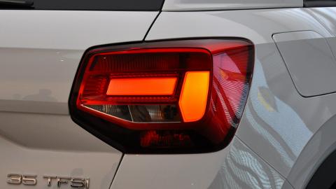 Audi Q2 (150KM) -  129 980  PLN, 2022 - Kielce - wyprzedaż | Autoria.pl