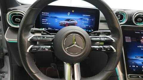 Mercedes-Benz Klasa C W205  (255KM) -  145 000  PLN, 2022 - Katowice - wyprzedaż | Autoria.pl