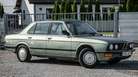 BMW Seria  5 E28  (105KM) - 18 900  PLN, 1986 - Lipsko - wyprzedaż | Autoria.pl
