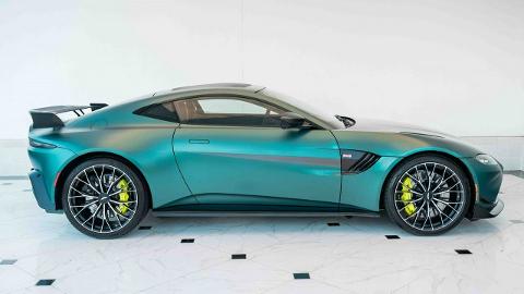 Aston Martin Vantage (528KM) -  599 000  PLN, 2022 - Katowice - wyprzedaż | Autoria.pl