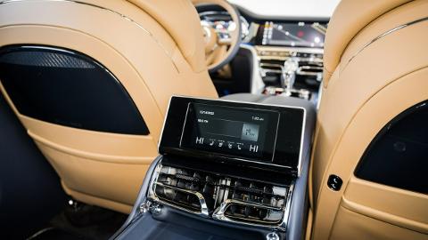 Bentley Continental Flying Spur (410KM) -  820 000  PLN, 2022 - Katowice - wyprzedaż | Autoria.pl