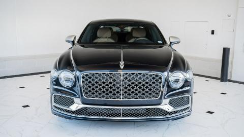 Bentley Continental Flying Spur (410KM) -  820 000  PLN, 2022 - Katowice - wyprzedaż | Autoria.pl