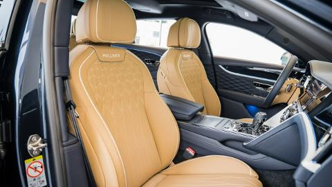 Bentley Continental Flying Spur (410KM) -  820 000  PLN, 2022 - Katowice - wyprzedaż | Autoria.pl