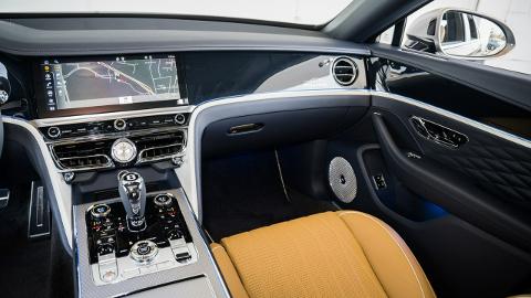 Bentley Continental Flying Spur (410KM) -  820 000  PLN, 2022 - Katowice - wyprzedaż | Autoria.pl