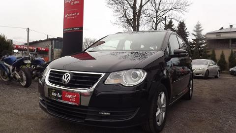 Volkswagen Touran II  (105KM) - 19 900  PLN, 2010 - wyprzedaż | Autoria.pl