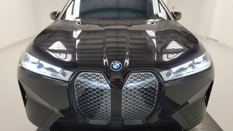 BMW iX (516KM) -  280 000  PLN, 2024 - Katowice - wyprzedaż | Autoria.pl