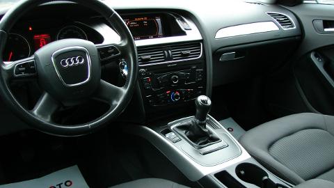 Audi A4 B8  (160KM) - 32 900  PLN, 2010 - Piła - wyprzedaż | Autoria.pl