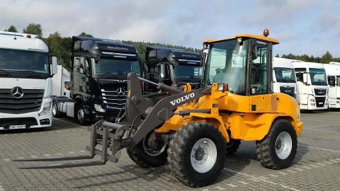 Volvo L30B PRO Pro Zadbana Sprawna Unikat Stan !!! (70KM) -  112 000  PLN, 2008 - Widełki - wyprzedaż | Autoria.pl