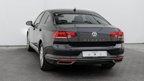 Volkswagen Passat B8  (190KM) -  106 850  PLN, 2020 - Pępowo - wyprzedaż | Autoria.pl