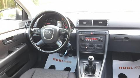 Audi A4 B7  (140KM) - 15 499  PLN, 2006 - Szczecin - wyprzedaż | Autoria.pl