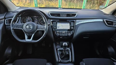 Nissan Qashqai II  (115KM) - 77 800  PLN, 2018 - Nowy Sącz - wyprzedaż | Autoria.pl