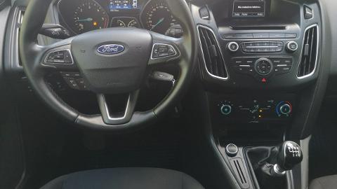 Ford Focus Mk3  (95KM) - 36 900  PLN, 2018 - Strzegom - wyprzedaż | Autoria.pl