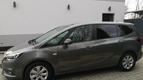 Opel Zafira C  (135KM) - 54 900  PLN, 2016 - Strzegom - wyprzedaż | Autoria.pl