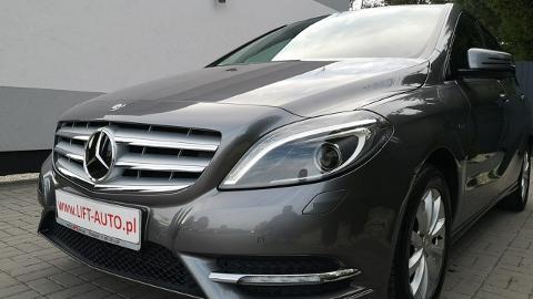 Mercedes-Benz Klasa B W246  (122KM) - 56 900  PLN, 2012 - Strzegom - wyprzedaż | Autoria.pl