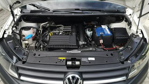 Volkswagen Caddy (125KM) - 40 500  PLN, 2018 - Strzegom - wyprzedaż | Autoria.pl