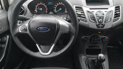 Ford Fiesta Mk7  (82KM) - 36 900  PLN, 2016 - Strzegom - wyprzedaż | Autoria.pl