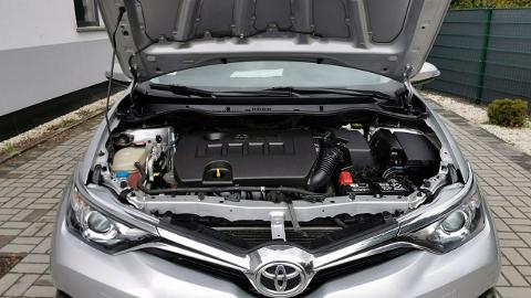 Toyota Auris II  (132KM) - 49 900  PLN, 2015 - Strzegom - wyprzedaż | Autoria.pl
