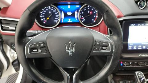 Maserati Ghibli (424KM) - 79 000  PLN, 2019 - Katowice - wyprzedaż | Autoria.pl