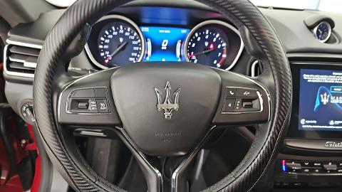 Maserati Ghibli (345KM) - 60 000  PLN, 2019 - Katowice - wyprzedaż | Autoria.pl