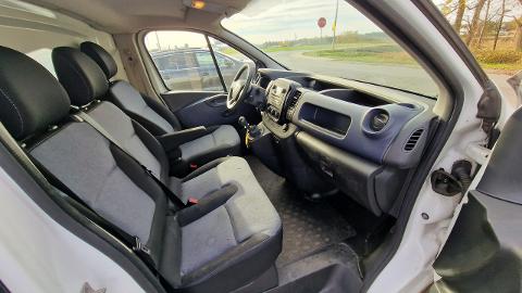 Opel Vivaro (120KM) - 33 900  PLN, 2018 - PLESZEW - wyprzedaż | Autoria.pl