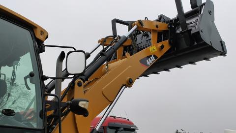 Caterpillar 444E Premier Sterowanie na Joystickach FULL OPCJA (101KM) -  248 000  PLN, 2012 - Widełki - wyprzedaż | Autoria.pl