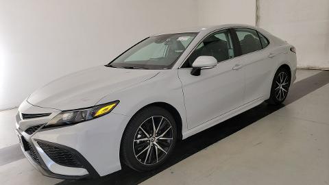 Toyota Camry IX  (203KM) - 67 000  PLN, 2024 - Katowice - wyprzedaż | Autoria.pl