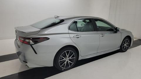 Toyota Camry IX  (203KM) - 87 000  PLN, 2024 - Katowice - wyprzedaż | Autoria.pl