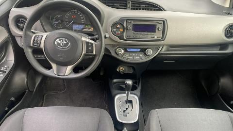 Toyota Yaris III  (75KM) - 45 500  PLN, 2019 - Janki - wyprzedaż | Autoria.pl