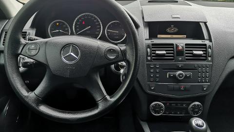 Mercedes-Benz Klasa C W204  (136KM) - 31 900  PLN, 2008 - Strzegom - wyprzedaż | Autoria.pl