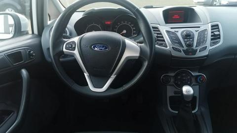 Ford Fiesta Mk7  (95KM) - 19 900  PLN, 2012 - Strzegom - wyprzedaż | Autoria.pl