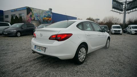 Opel Astra J  (140KM) - 45 900  PLN, 2019 - Poznań - wyprzedaż | Autoria.pl