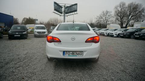 Opel Astra J  (140KM) - 45 900  PLN, 2019 - Poznań - wyprzedaż | Autoria.pl