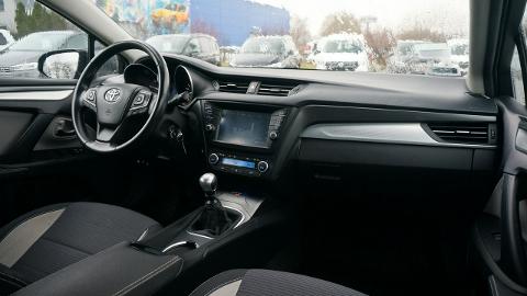 Toyota Avensis III  (143KM) - 55 800  PLN, 2018 - Poznań - wyprzedaż | Autoria.pl