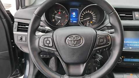 Toyota Avensis III  (143KM) - 54 600  PLN, 2017 - Janki - wyprzedaż | Autoria.pl