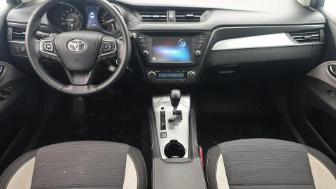 Toyota Avensis III  (152KM) - 67 400  PLN, 2018 - Janki - wyprzedaż | Autoria.pl