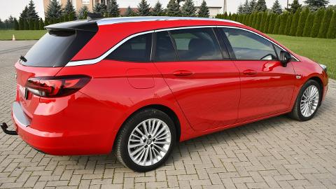 Opel Astra K  (136KM) - 43 900  PLN, 2016 - wyprzedaż | Autoria.pl