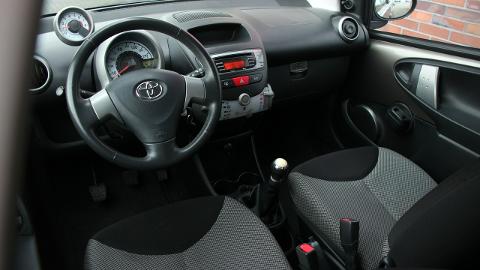 Toyota Aygo I  (68KM) - 22 990  PLN, 2013 - Mysłowice - wyprzedaż | Autoria.pl
